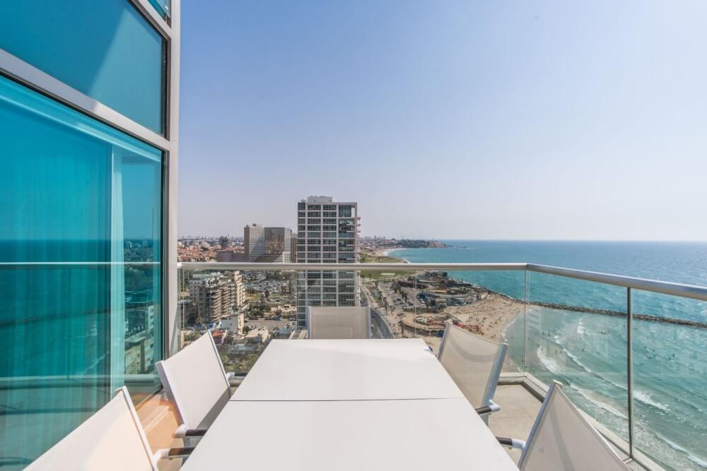 Breathtaking sea view apartment at Tel Aviv promenade Yoram Indik